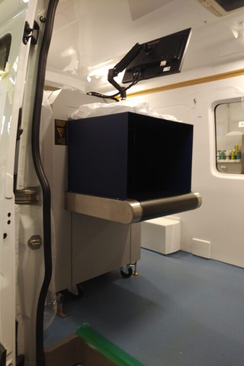 2MX-6550M Vehicle-Mounted Mobile X-Ray Scanner - Image 3