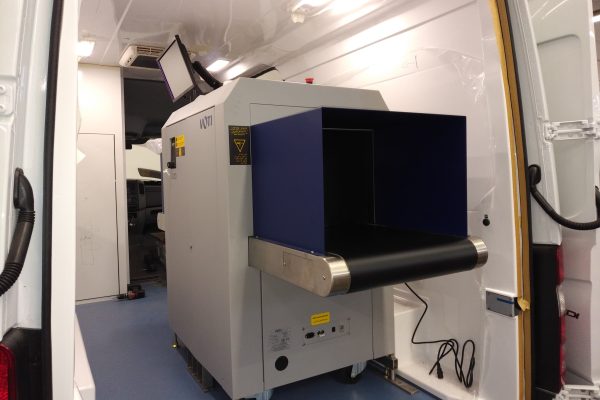 2MX-6550M Vehicle-Mounted Mobile X-Ray Scanner - Image 5