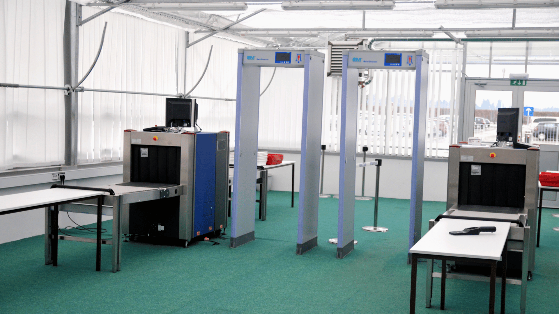 outdoor 90 zone metal detector and x-ray scanner installed at venue security checkpoint